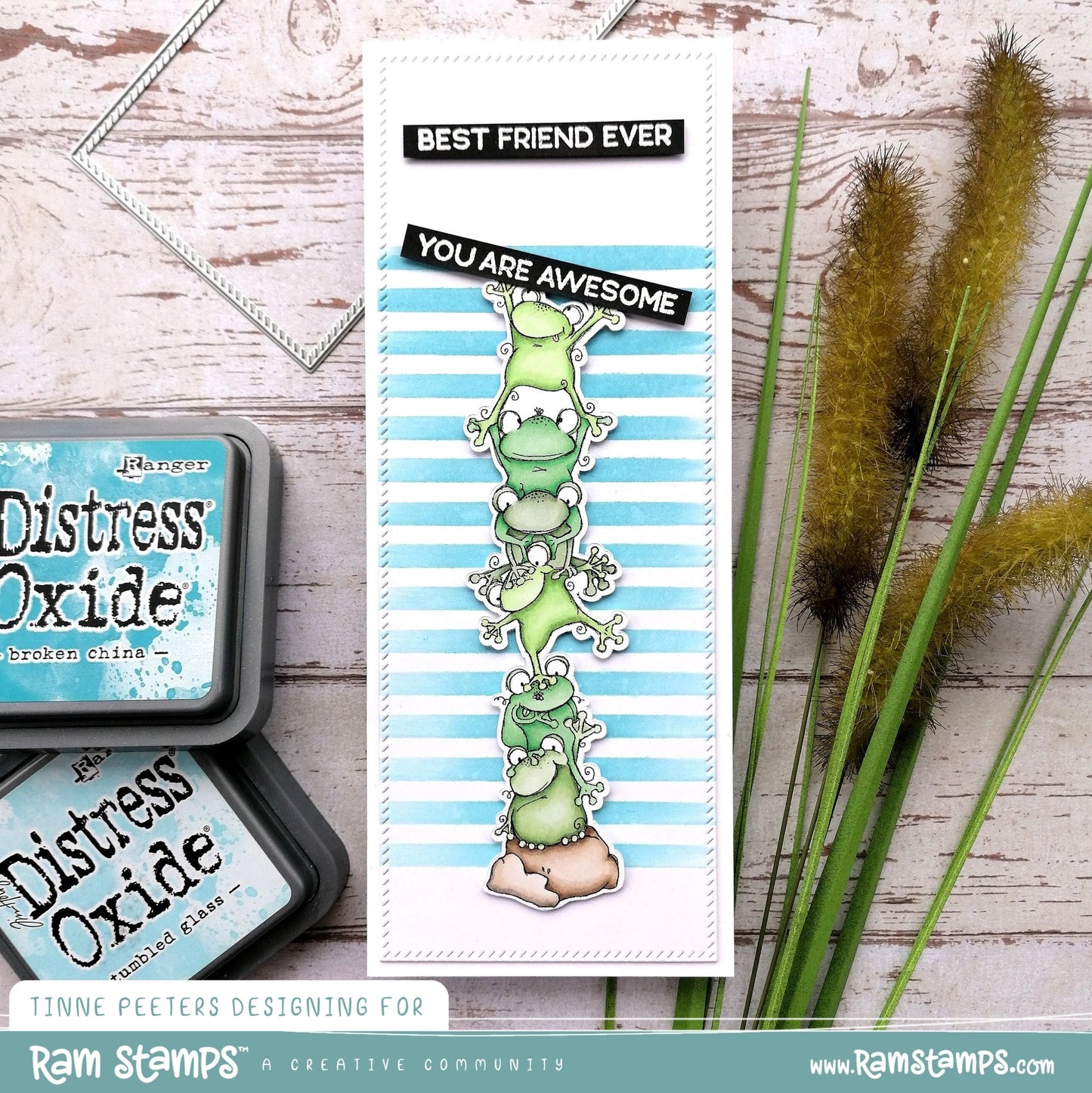 'Stacked Frogs' Digital Stamp