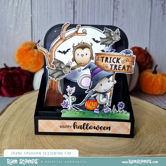 Trick or Treat Mouse by Jayne